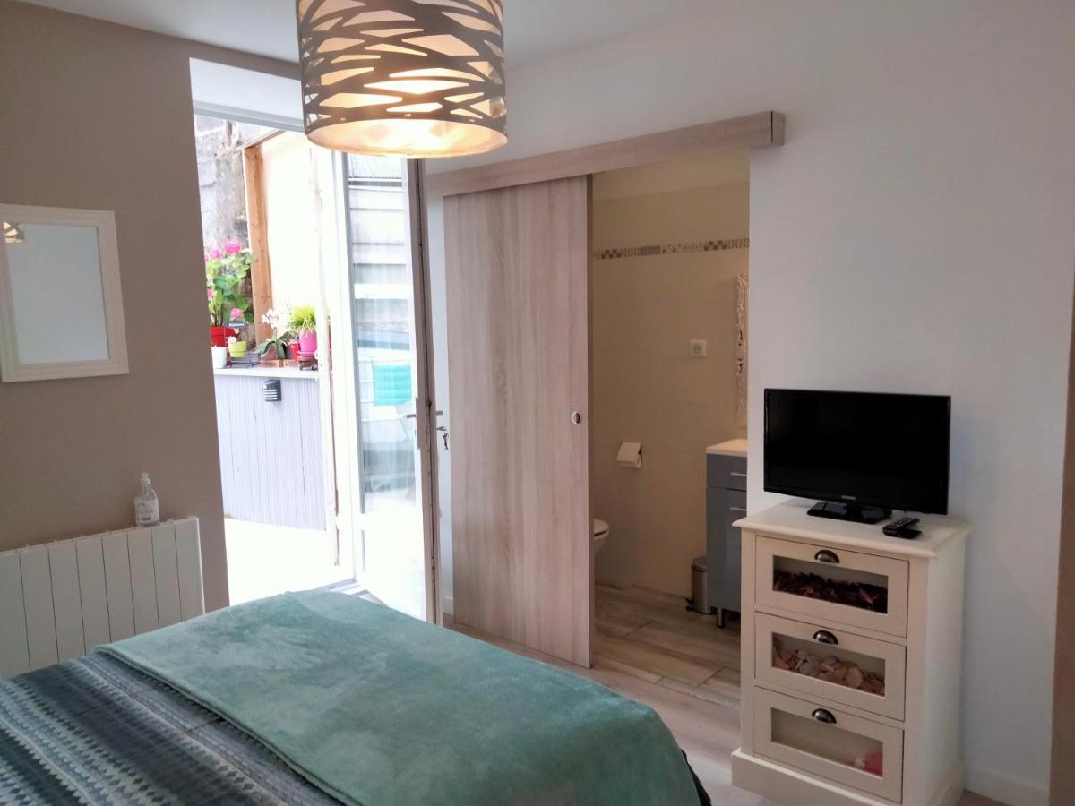 Les Chambres Hautes D'Anastasia Rodez Luaran gambar