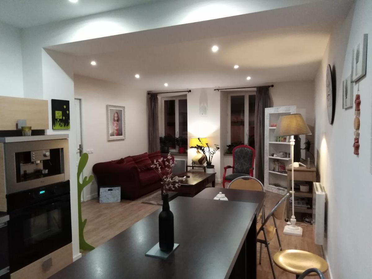 Les Chambres Hautes D'Anastasia Rodez Luaran gambar