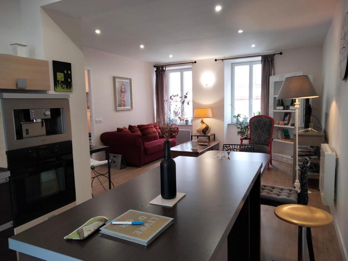 Les Chambres Hautes D'Anastasia Rodez Luaran gambar